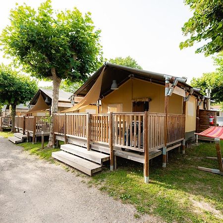 Glamping Lake Garda Peschiera del Garda Buitenkant foto