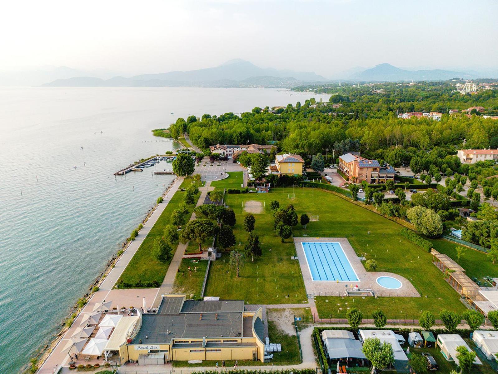 Glamping Lake Garda Peschiera del Garda Buitenkant foto