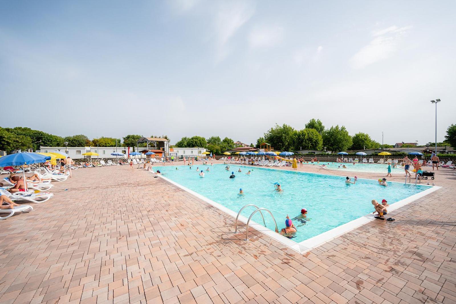 Glamping Lake Garda Peschiera del Garda Buitenkant foto