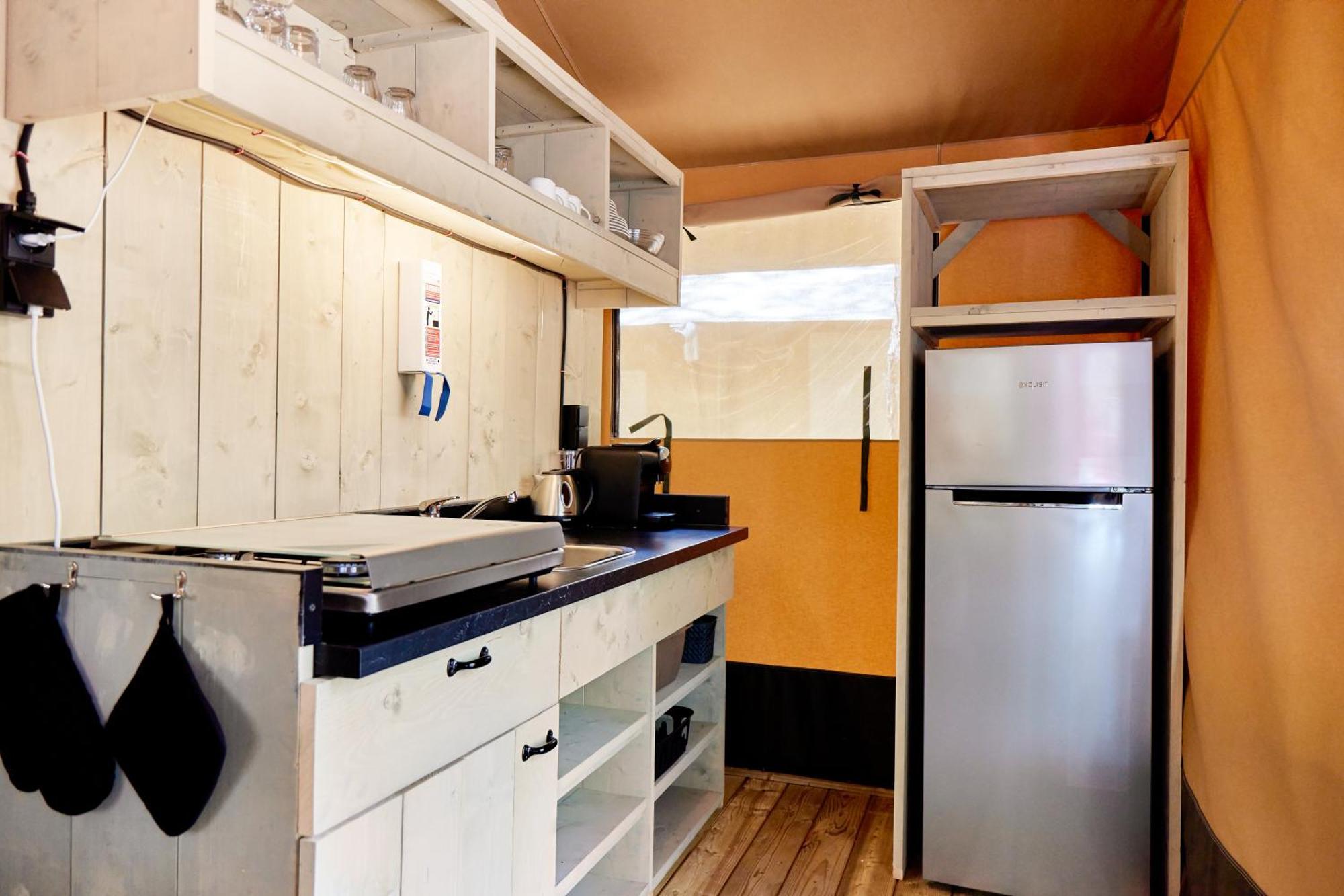 Glamping Lake Garda Peschiera del Garda Buitenkant foto